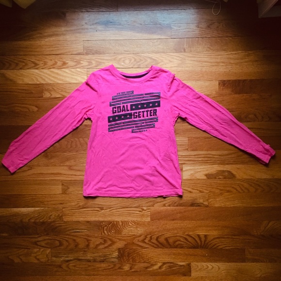 2 long sleeve tees - Picture 3 of 9